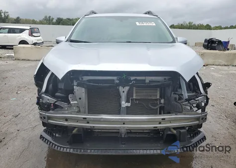 2019 Subaru Ascent Premium z USA, uszkodzony, nr VIN 4S4WMAFD9K3478039